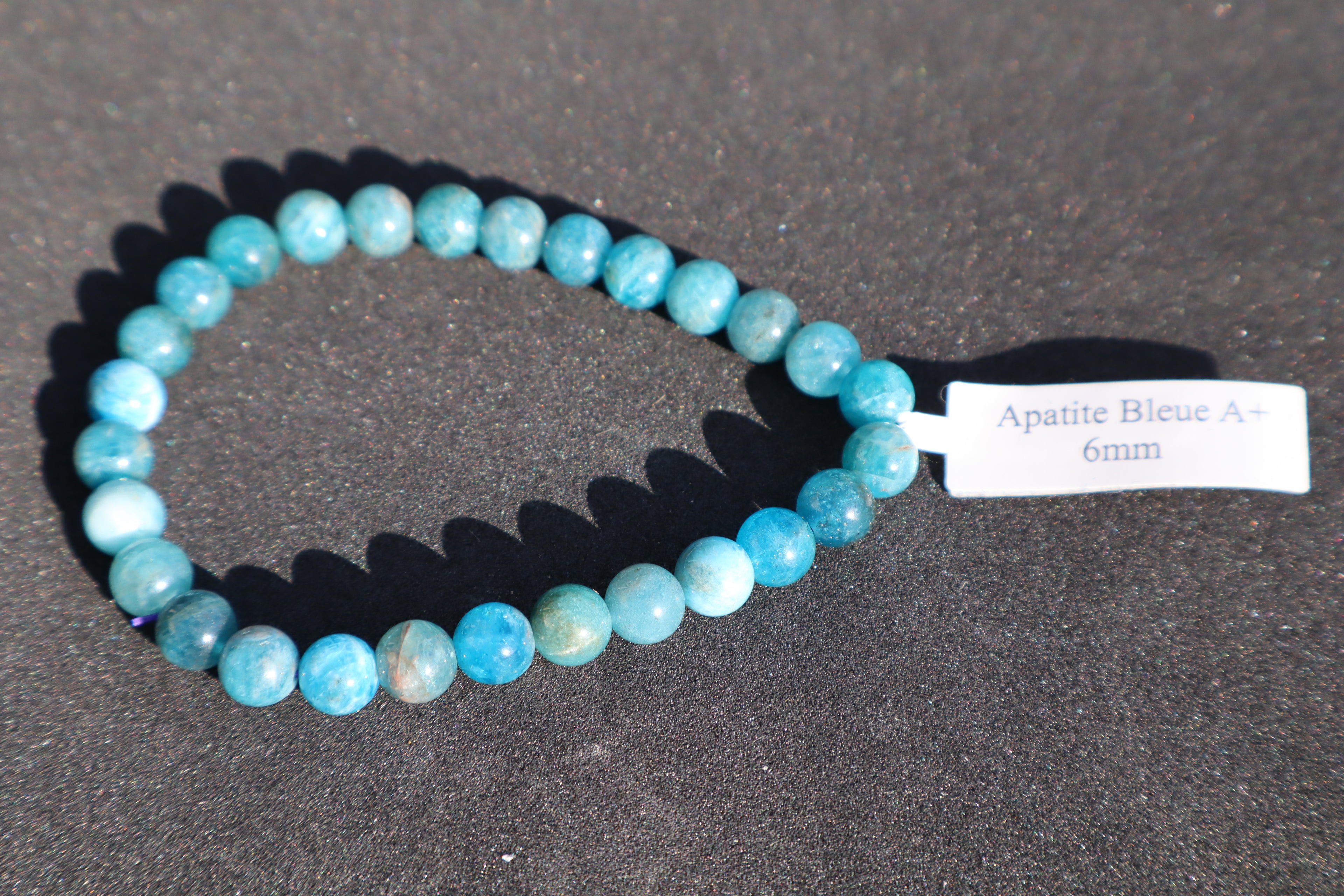 Bracelet Apatite bleue 6mm